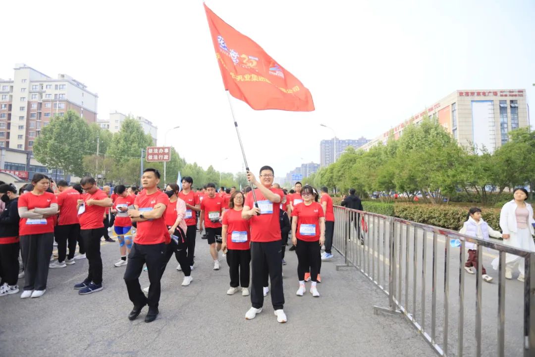 砥礪初心使命，汲取奮進(jìn)力量丨花花牛乳業(yè)集團(tuán)黨委組織開(kāi)展學(xué)習(xí)“焦裕祿精神”主題黨日活動(dòng)